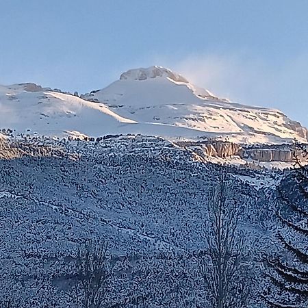 Apartamento Pico De Alba - Jacetania Villanúa Eksteriør billede